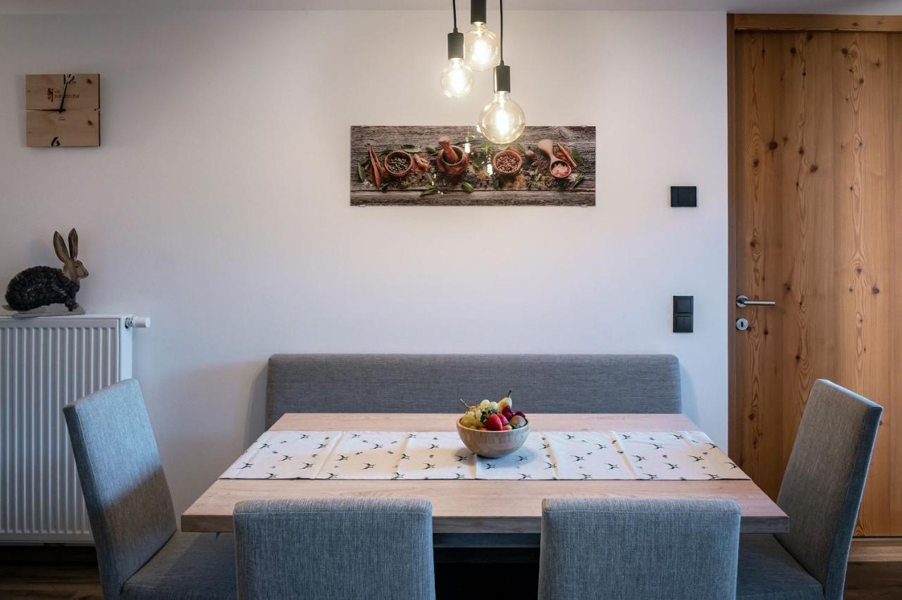 Mesnerhof Apartment Valles Luaran gambar