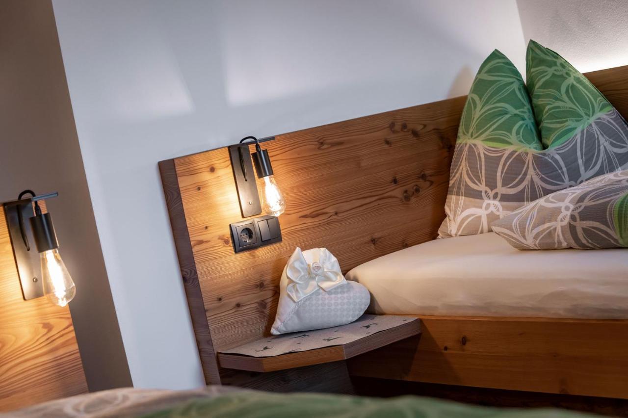 Mesnerhof Apartment Valles Luaran gambar
