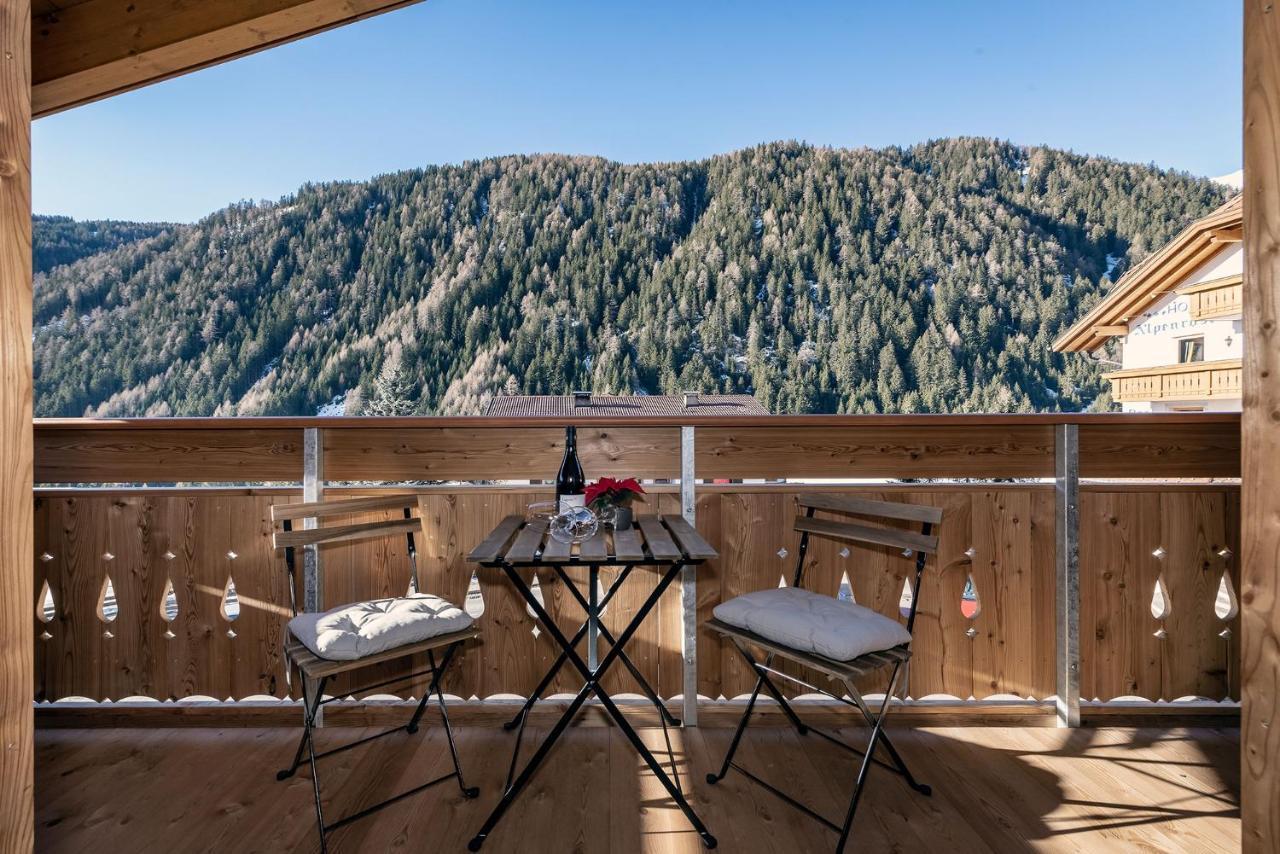 Mesnerhof Apartment Valles Luaran gambar