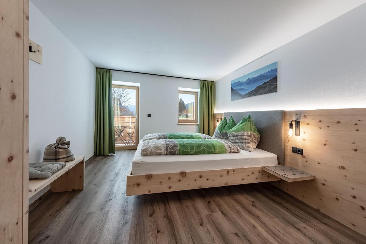 Mesnerhof Apartment Valles Luaran gambar